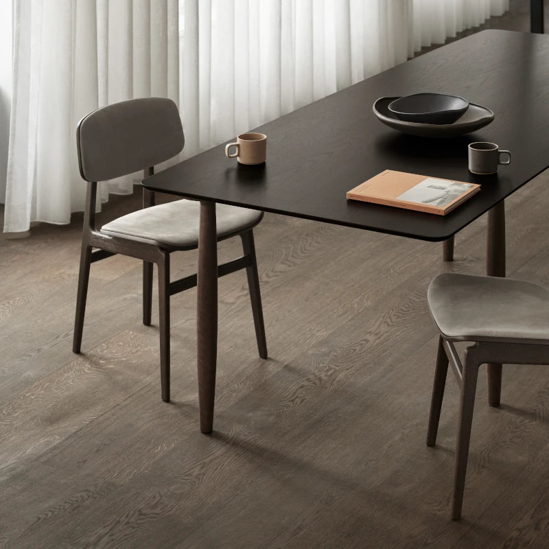 Mesa de comedor Oku