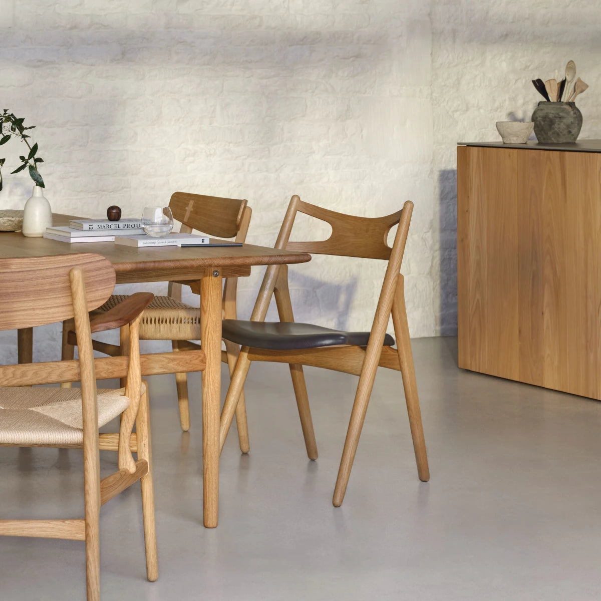 Silla con Brazos CH26