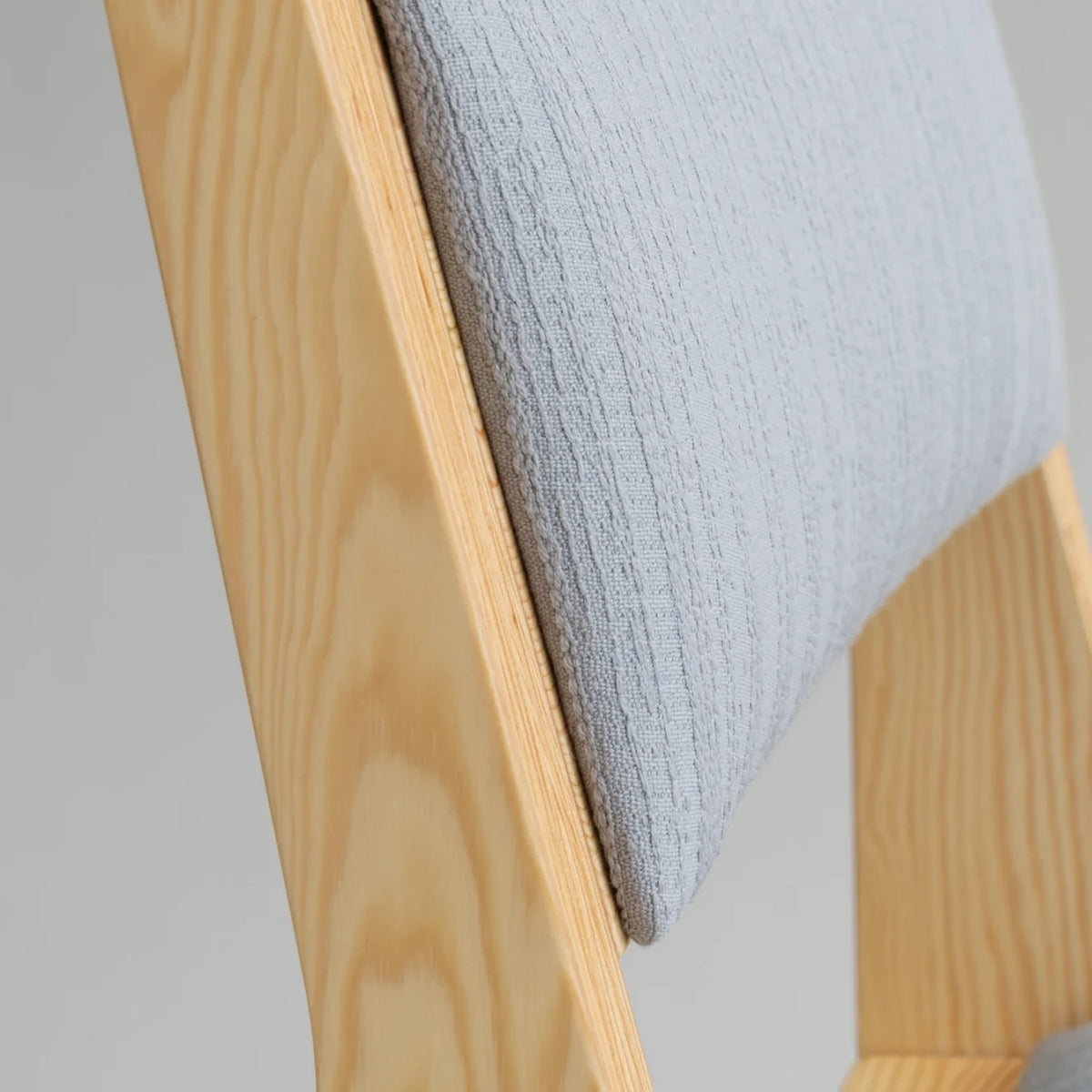 Silla de comedor Maasto 016 | Tapizada