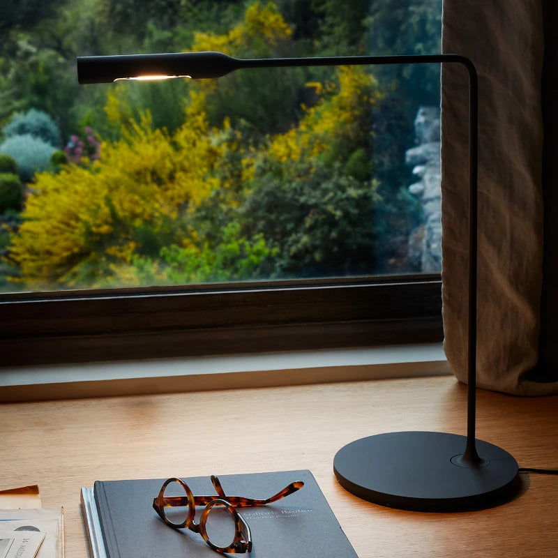 Lámpara de mesa Flo Desk