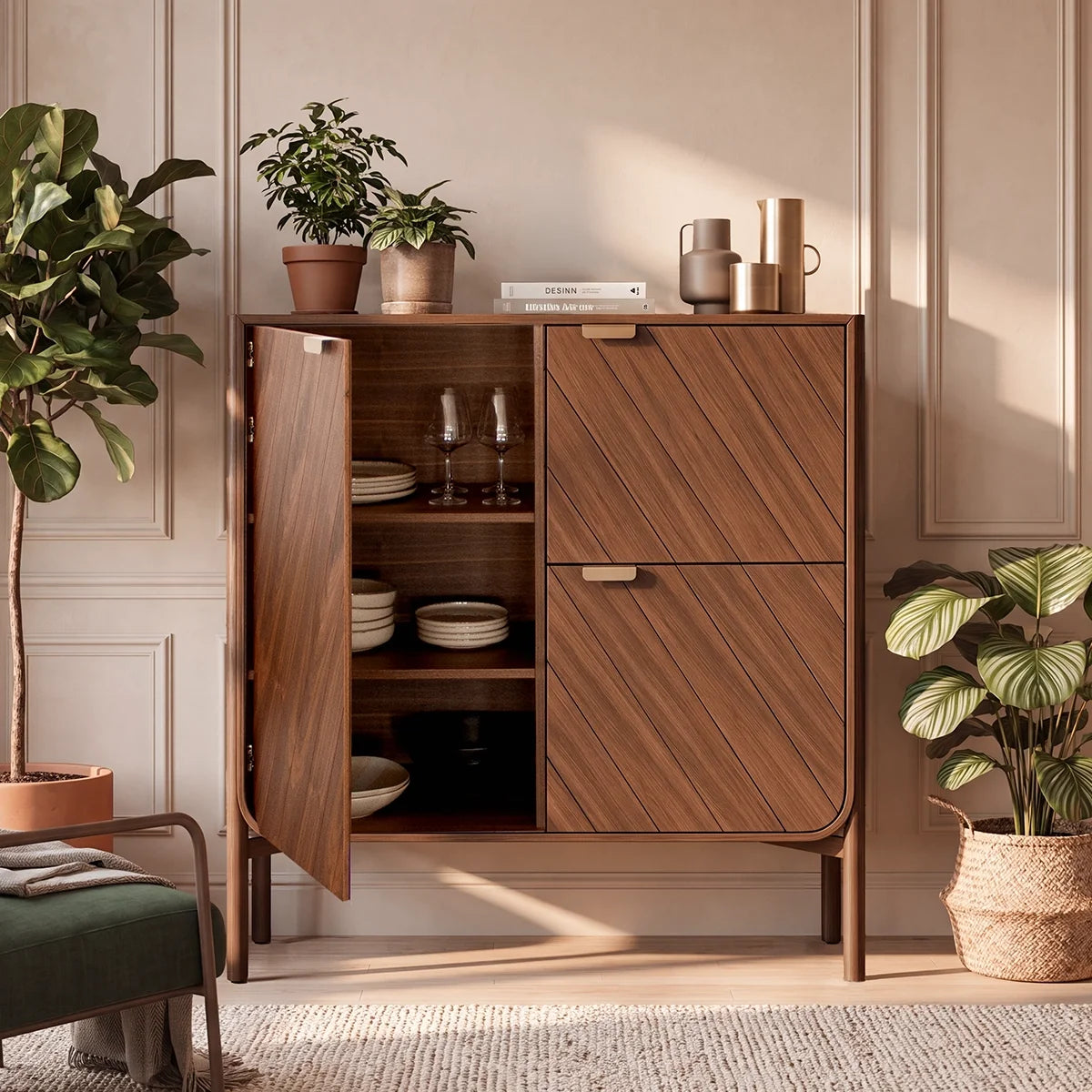 Aparador alto de diseño nórdico en madera natural