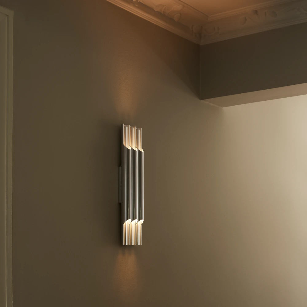 Aplique de pared de diseño danés con luz cálida