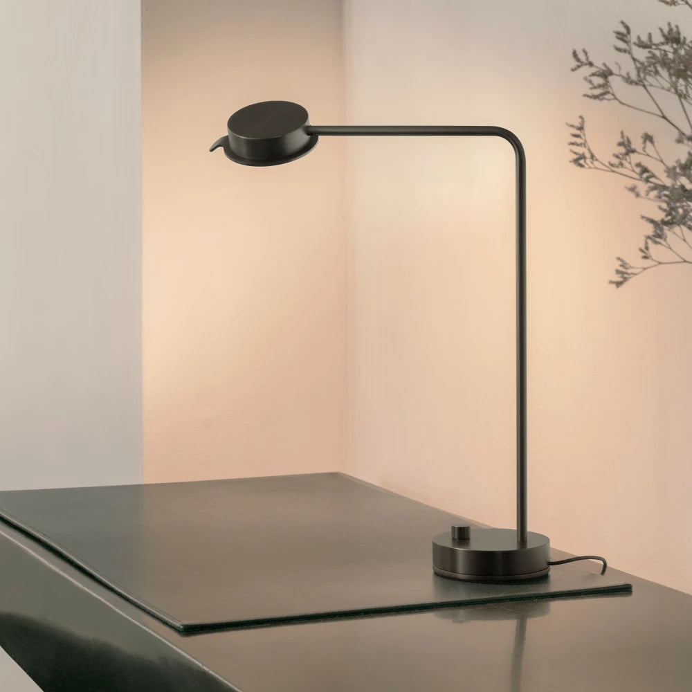 Lámpara de mesa chipperfield