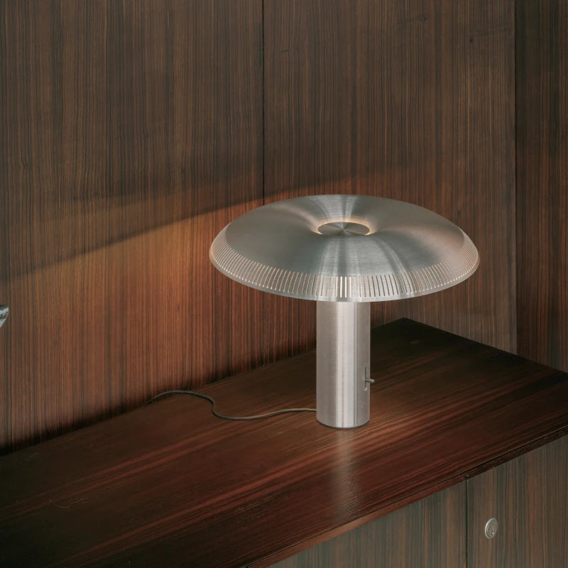 Lámpara de mesa Ilumina W203
