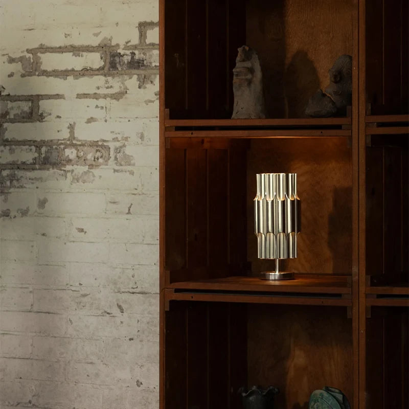 Lámpara de sobremesa de diseño con luz cálida