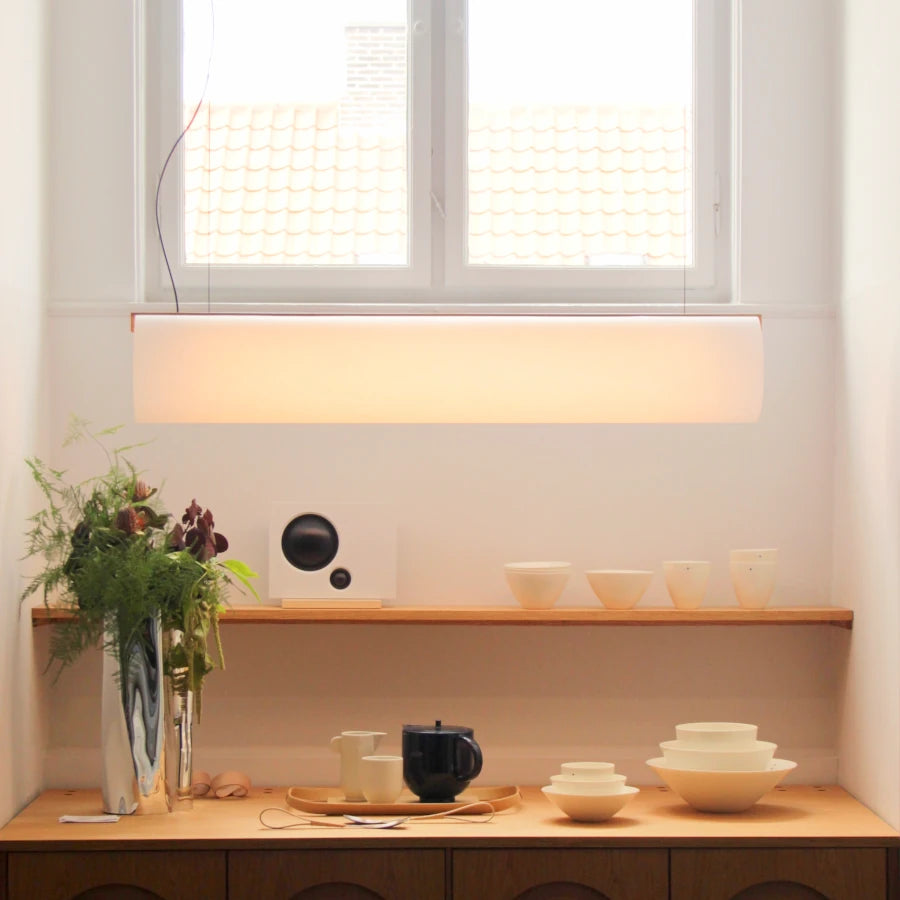 Lámpara de diseño contemporáneo para iluminación interior