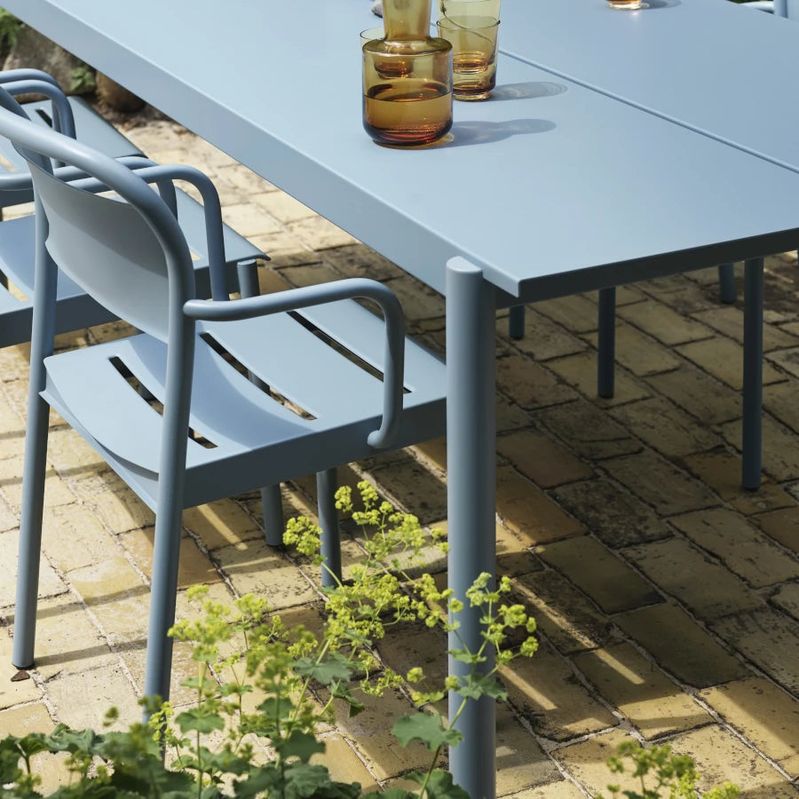 Linear steel table