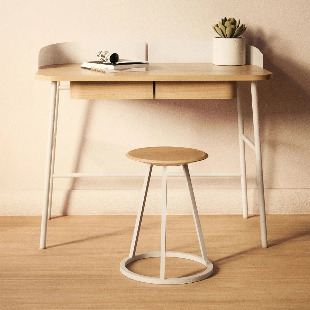 Taburete de diseño en madera y metal