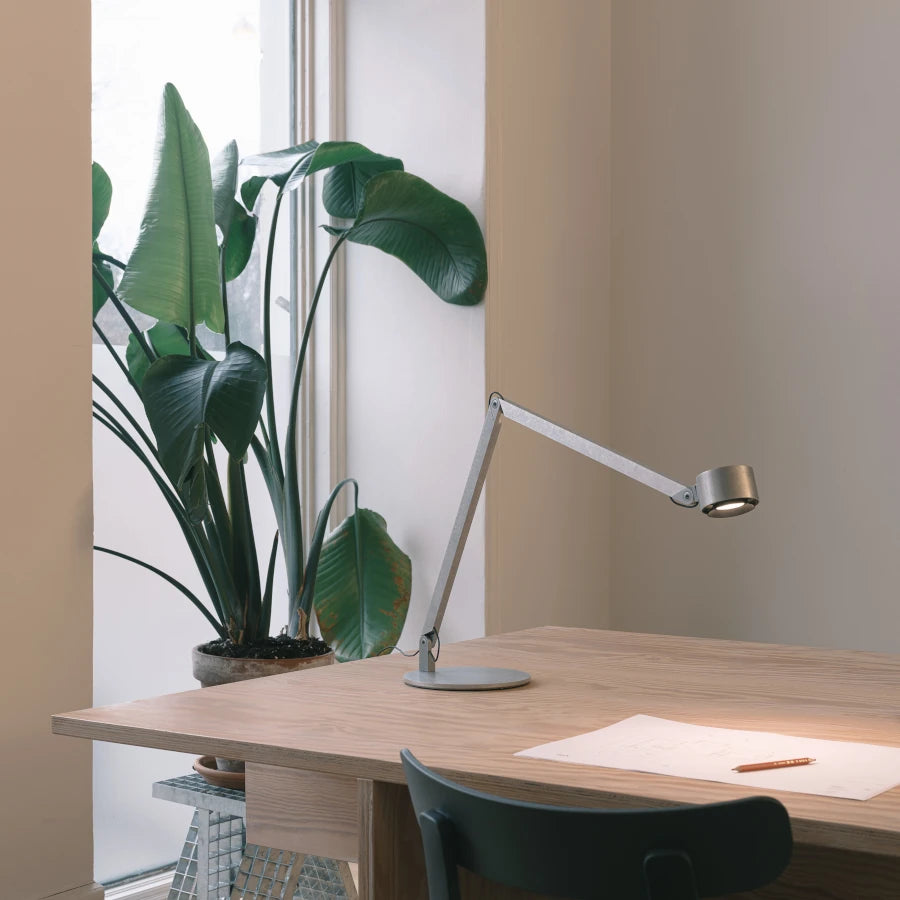 Lámpara de mesa Winkel
